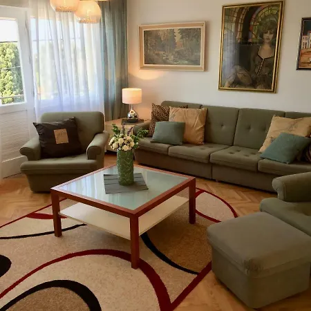 Apartment Rosemary 2 *